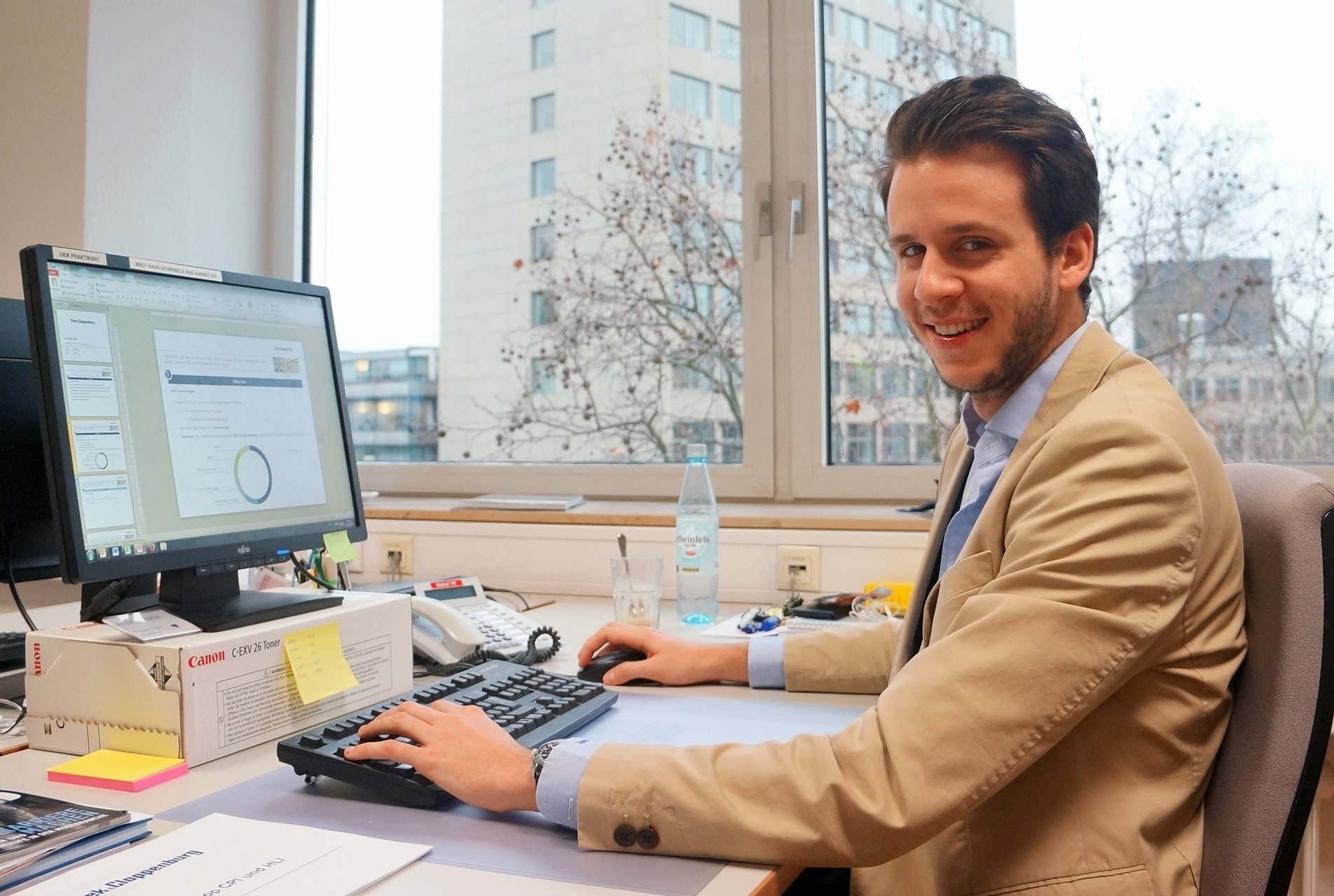 alexander kaden hat international business in maastricht studiert und whrenddessen ein sechsmonatiges praktikum bei peek cloppenburg absolviert - Peek Und Cloppenburg Bewerbung alexander kaden hat international business in maastricht studiert und whrenddessen ein sechsmonatiges praktikum bei peek cloppenburg absolviert - Peek Und Cloppenburg Bewerbung