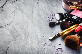 Beauty, Make-up, Kosmetik, Konsumgüter