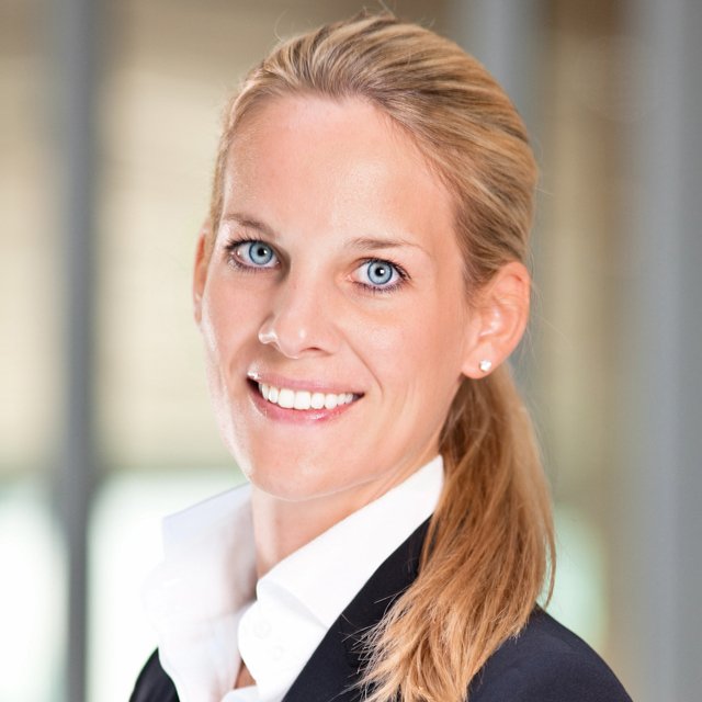 New challenge @ Deutsche Bank MC 1 Deutsche Bank Annika Banner