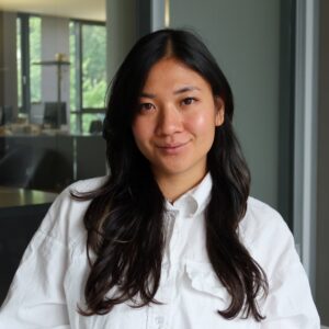 Porträt von Kieu Mimi Nguyen, Customer Success & Product Managerin bei SQUEAKER.